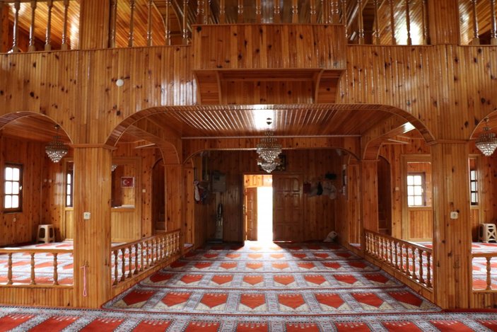 Zonguldak'ta çivisiz cami 200 yıldır ayakta