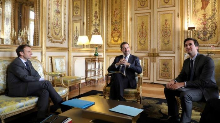 Fransa'da Macron'un partisinin ikinci ismi Person istifa etti