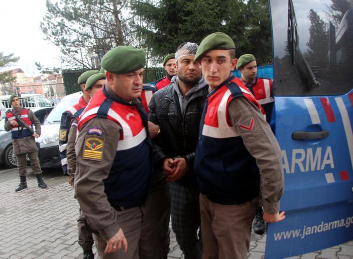 Bolu'da 4 kişinin öldüğü akraba kavgasında sanıklara ceza yağdı