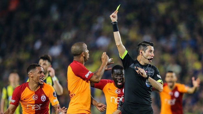 Galatasaray-Fenerbahçe maçını Ali Palabıyık yönetecek