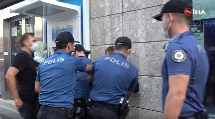 Tuzla’da maskesiz şahıstan polise tehdit