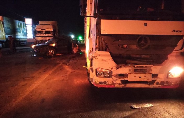 Bitlis'te kaza: 2 ölü 3 yaralı