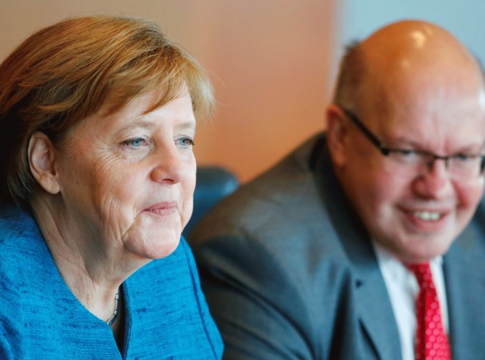 Almanya'da Ekonomi Bakanı Altmaier de karantinada