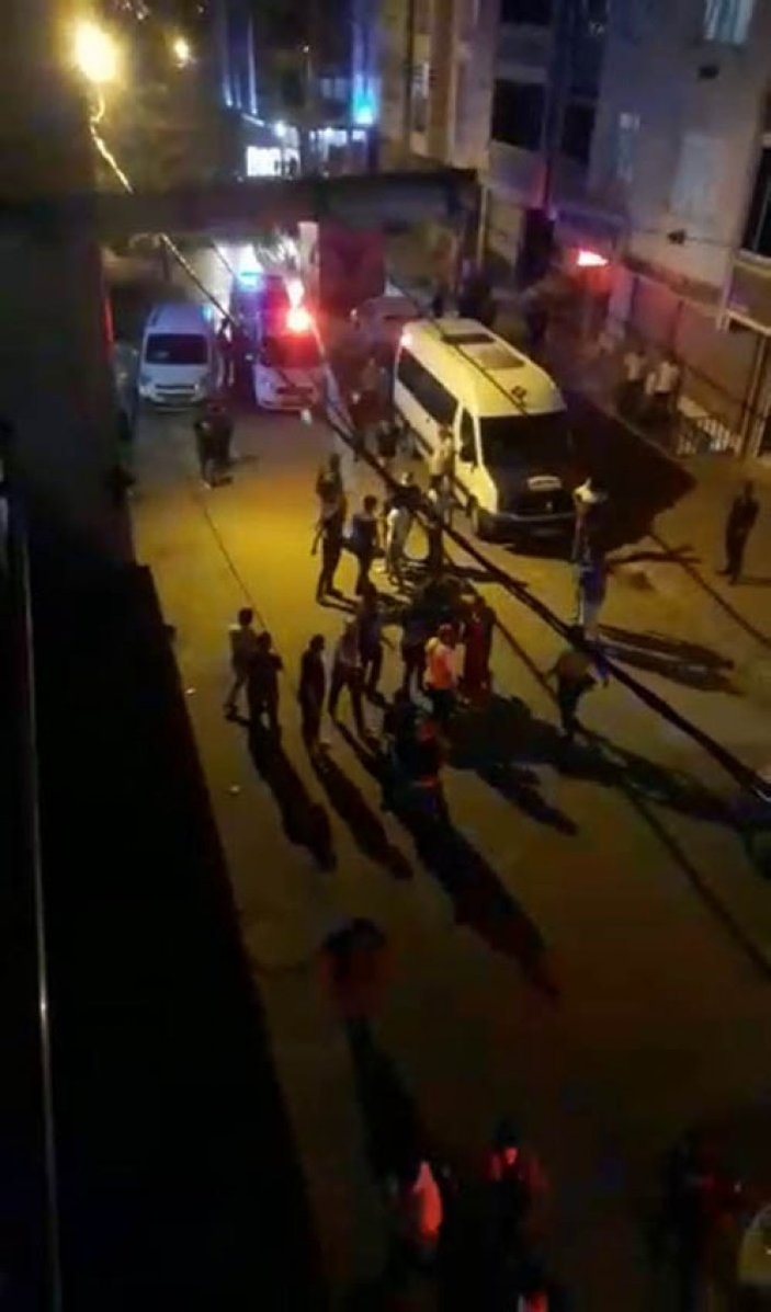 Arnavutköy'de iki grup arasında kavga