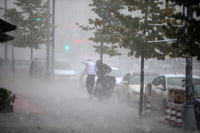 İstanbul'da hangi gün dolu yağacak? Meteoroloji İstanbul'da dolu yağışlarına karşı uyardı!
