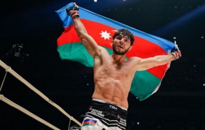 Azerbaycan'da karma dövüş sporcusu Tofiq Musayev orduya katıldı