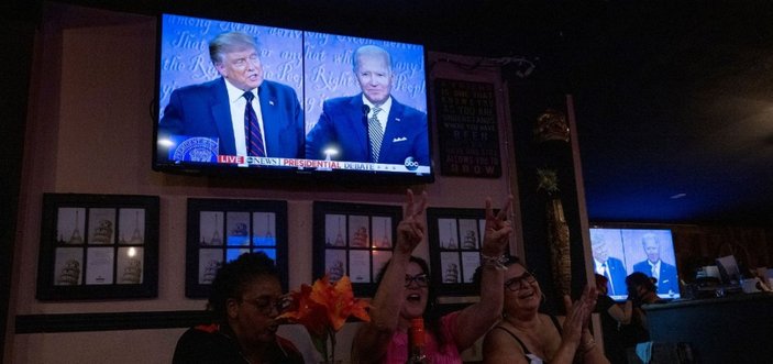 Trump ve Biden seçim öncesi ilk canlı yayında karşı karşıya