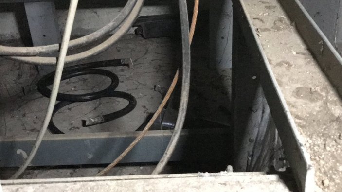 Bursa’da kablo hırsızı akıma kapıldı