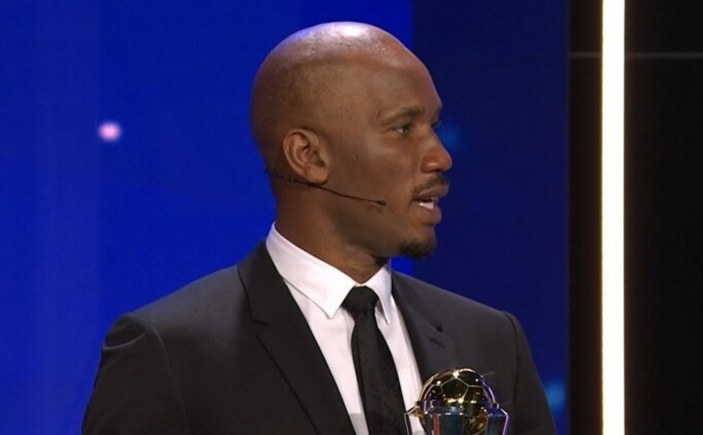 UEFA Başkanlık Ödülü Didier Drogba'nın