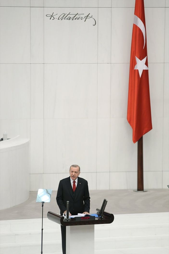 a Cumhurbaşkanı Erdoğan: Sınırlardaki harekatlarımız sürecek