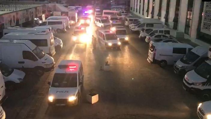 d Başkent'te maske ve eldivende 500 bin TL vurgun yapan çeteye operasyon