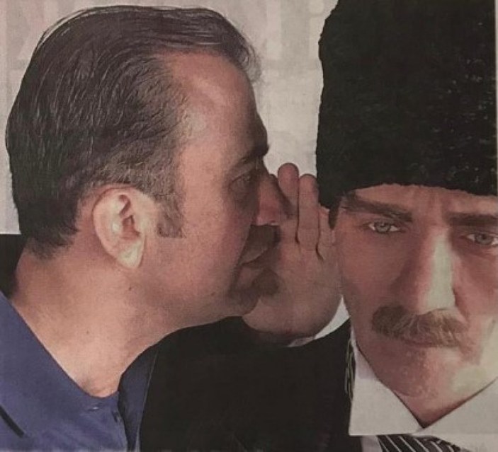 DEVA Partili Gürol Ayan'ın tartışılan Atatürk fotoğrafı