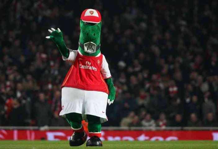 Arsenal, takım maskotu Gunnersaurus'un görevine son verdi