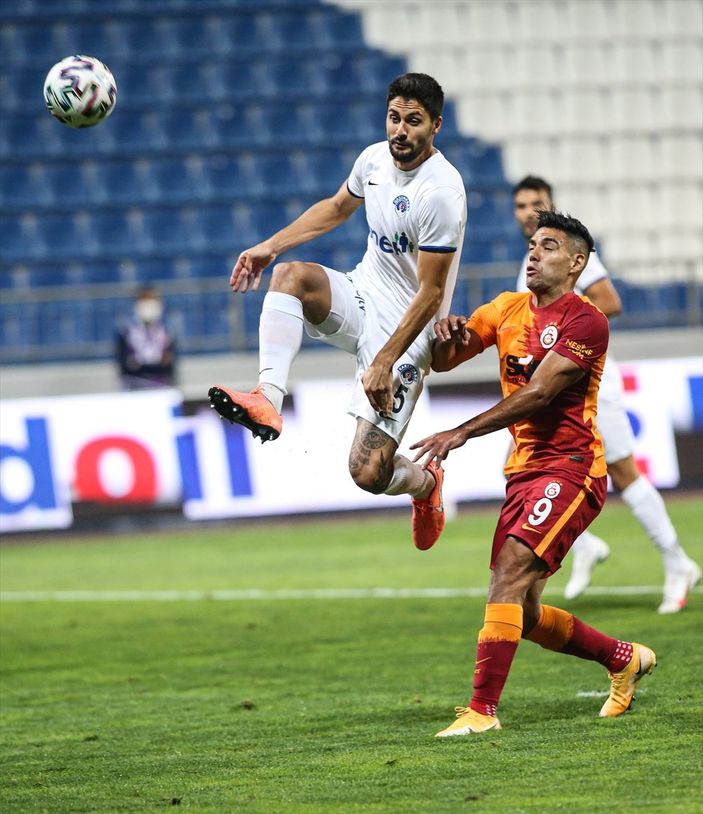 a Radamel Falcao: Çok çalışmaya devam etmeliyiz