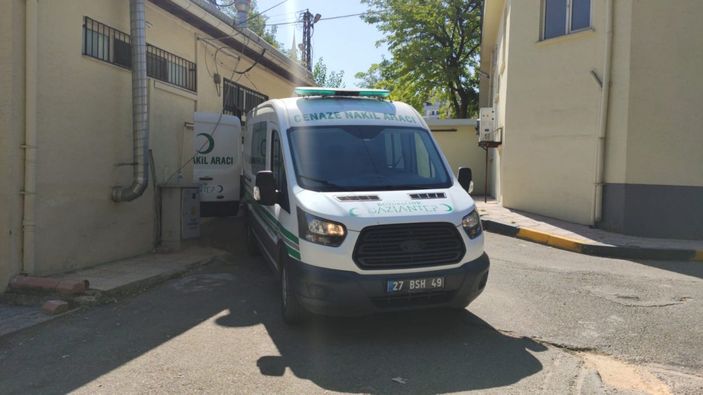 Gaziantep'te temizlik görevlileri birbirlerini bıçakladı: 1 ölü