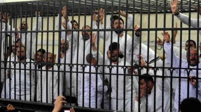 Mısır'da 13 muhalif mahkum daha idam edildi