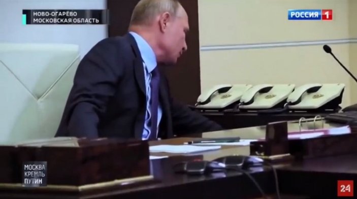 Putin kendisini ısrarla arayan Paşinyan’ın yüzüne telefon kapattı