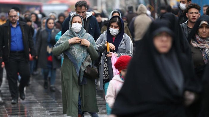 Tahran'da, maske takma zorunluluğu getiriliyor