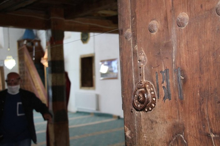 Erzurum’da 354 yıllık ahşap cami ilgi görüyor