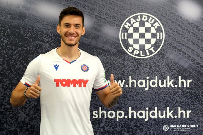 Umut Nayir resmen Hajduk Split'te