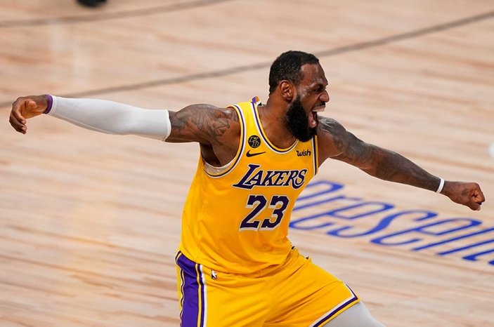 Los Angeles Lakers, NBA final serisinde 3-1 öne geçti