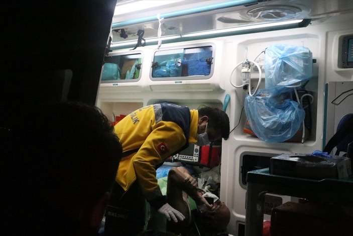 Bolu'da taklalar atan aracın sürücüsü yaralı kurtuldu