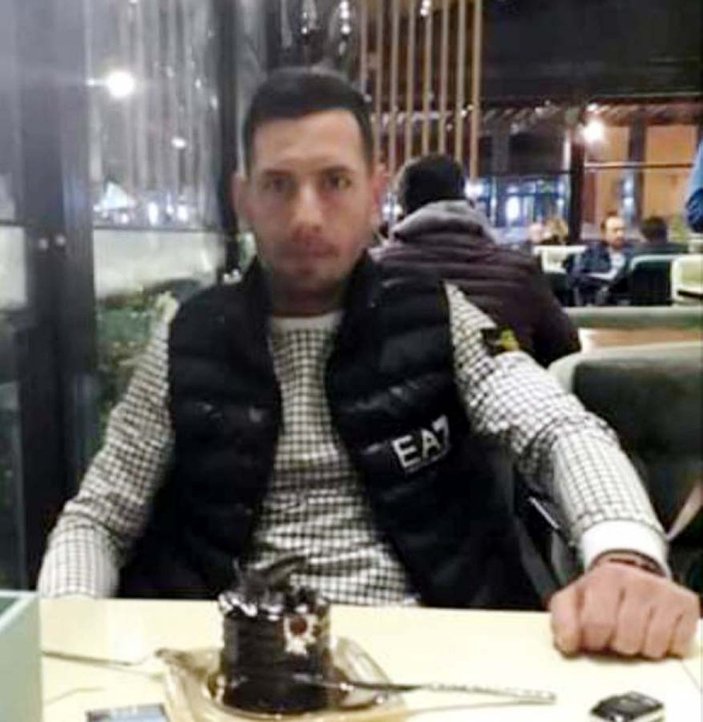 Bursa'da boşanma aşamasındaki eşini takside öldürdü: Tabanca kazara ateş aldı