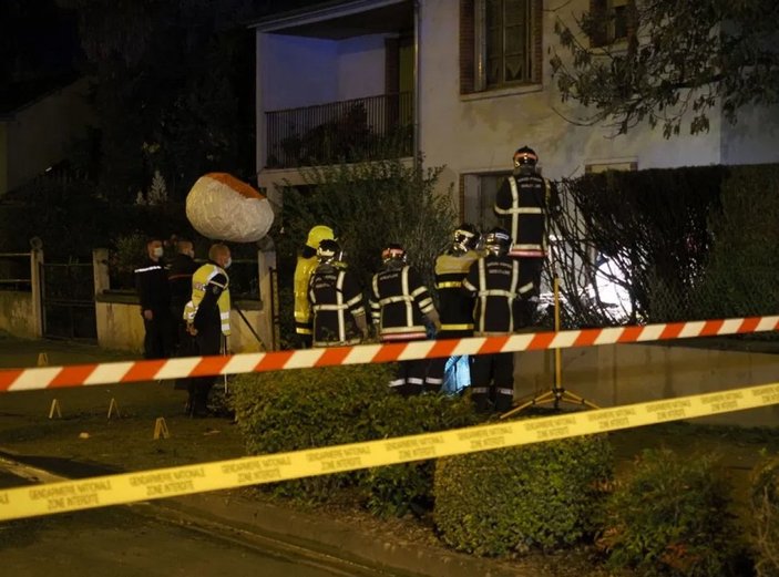 Fransa'da iki uçak havada çarpıştı: 5 ölü