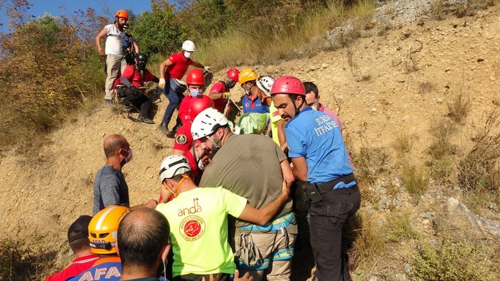 Bursa’da mahsur kalan dağcı nefes kesen operasyonla kurtarıldı
