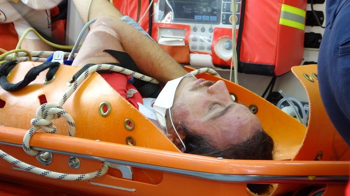 Bursa’da mahsur kalan dağcı nefes kesen operasyonla kurtarıldı
