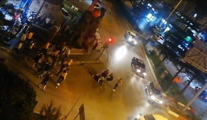 Antalya'da cadde ortasında kavga