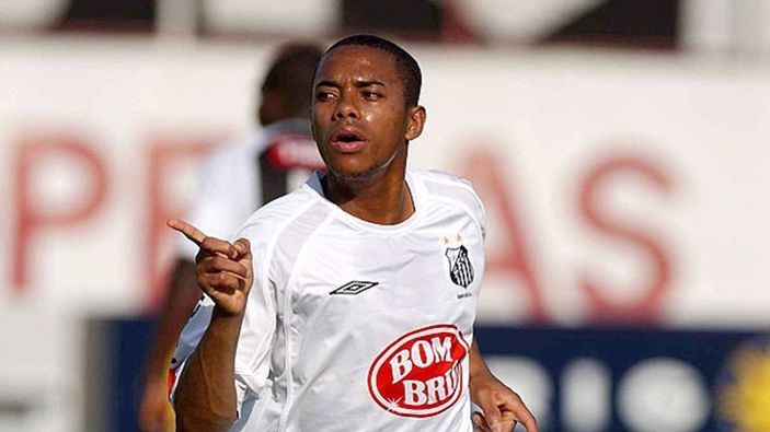 Robinho 425 liraya Santos'ta oynayacak