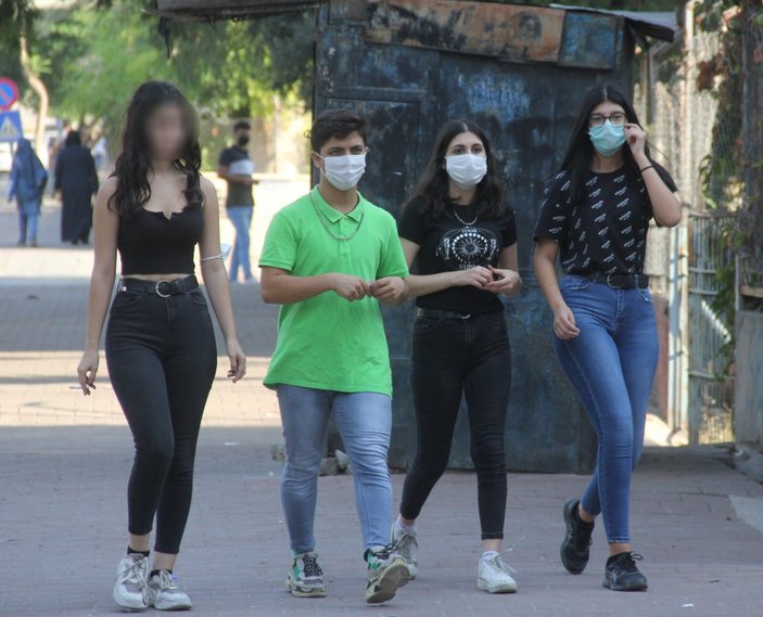 Adana maske
