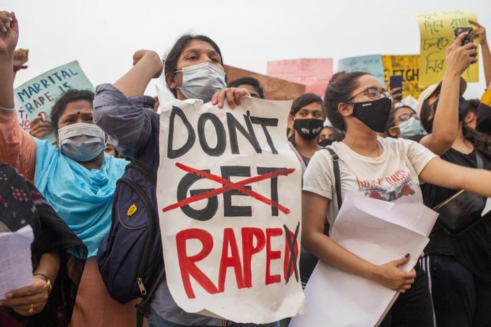 Bangladeş'te tecavüze idam cezası geliyor