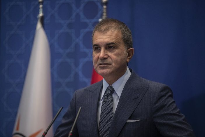 AK Parti Sözcüsü Ömer Çelik: Kimsenin evlat nöbetine duyarsız kalmaması gerekir