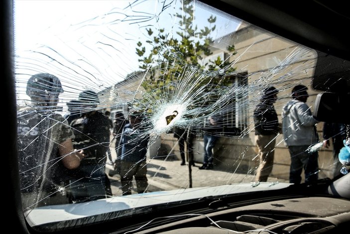 İşgalci Ermenistan, gazetecilere saldırdı: Gazetecilerin şoförü yaralandı