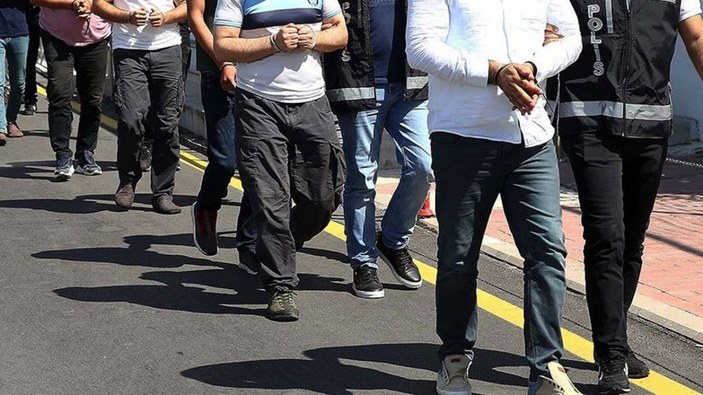 İstanbul merkezli FETÖ operasyonunda 44 şüpheli yakalandı