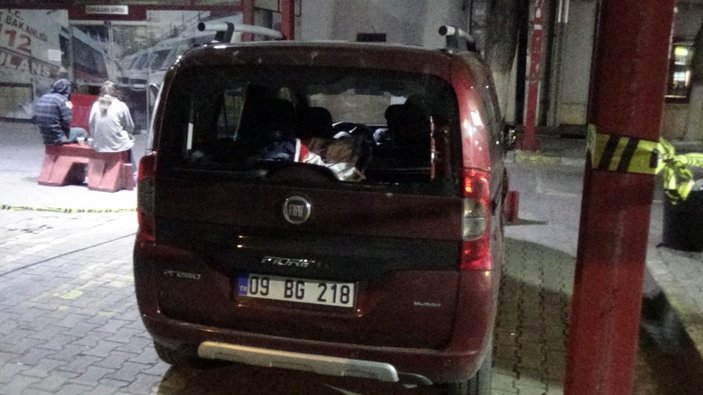 İzmir'de silahla yaralan şahıs hayatını kaybetti