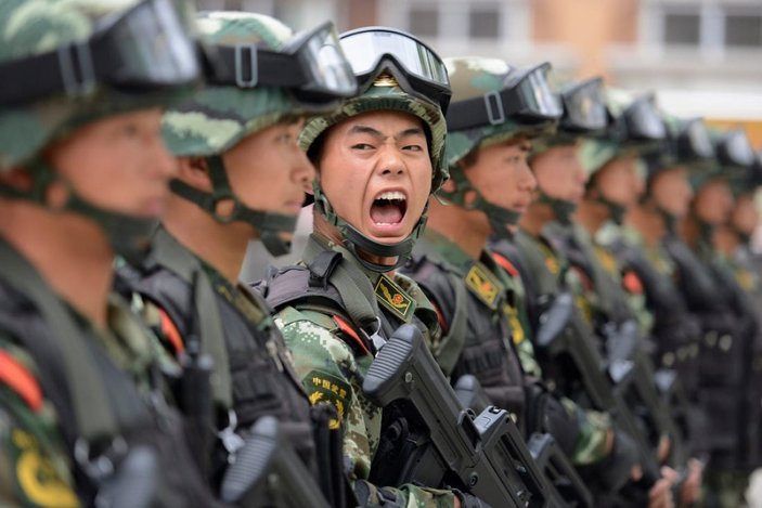 Çin Devlet Başkanı Şi Cinping'den askerlere 'savaşa odaklanın' mesajı