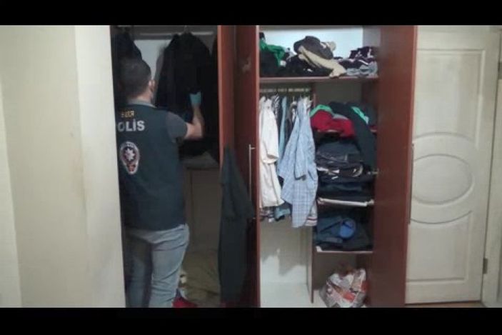 d Çocukların müstehcen görüntülerini paylaşan 13 zanlı tutuklandı