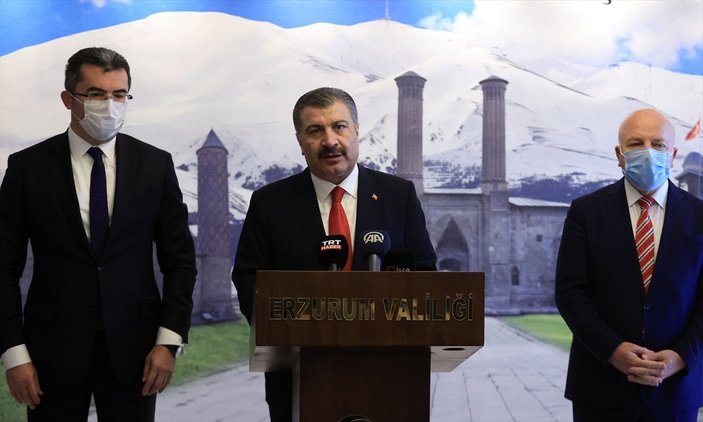 Sağlık Bakanı Fahrettin Koca: İstanbul ve Bursa'da artış eğilimi var