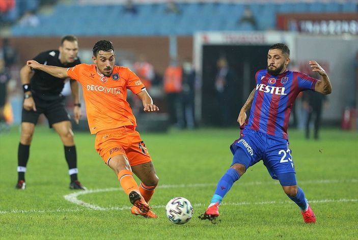 a Başakşehir, Trabzonspor'u 2 golle geçti