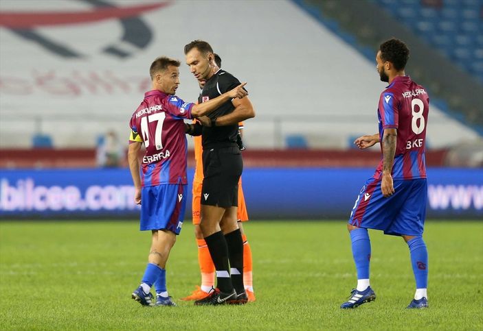 a Başakşehir, Trabzonspor'u 2 golle geçti