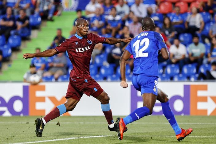 Trabzonspor'da enfeksiyon kapan Nwakaeme kadrodan çıkarıldı