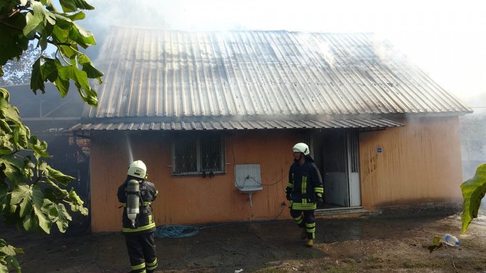 Samsun'da bağ evinde yangın çıktı
