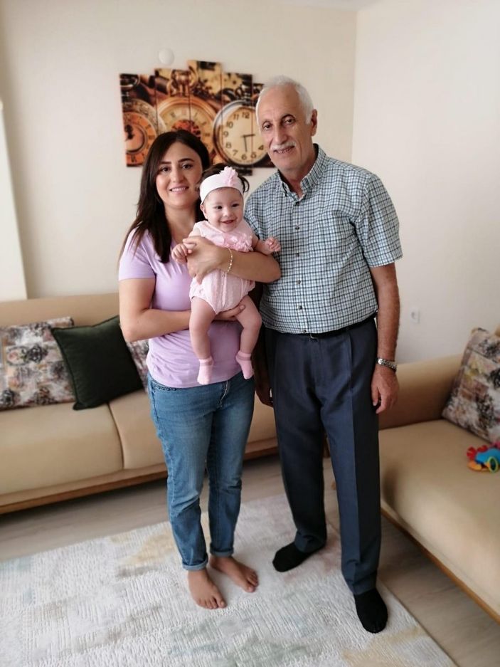 İstanbul'da böbrek nakliyle hem sağlığına hem de kızına kavuştu