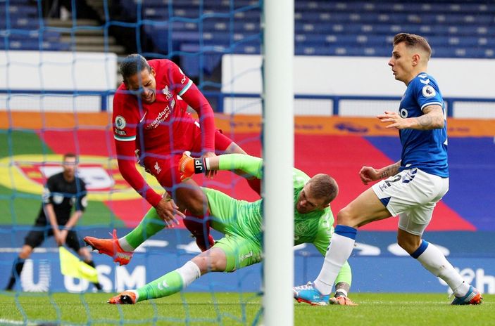 Virgil van Dijk: Tanrı'nın yardımıyla daha güçlü döneceğim