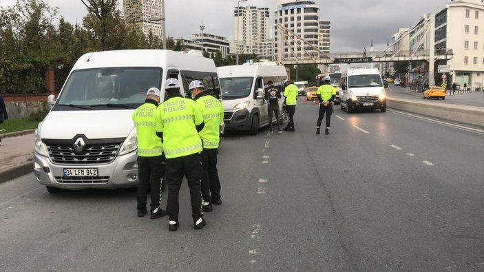 İstanbul’da otobüs şoförü: Yolculara da ceza kesilsin