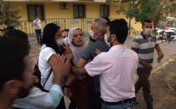 Ailelere hakaret eden HDP'li milletvekili hakkında suç duyurusu