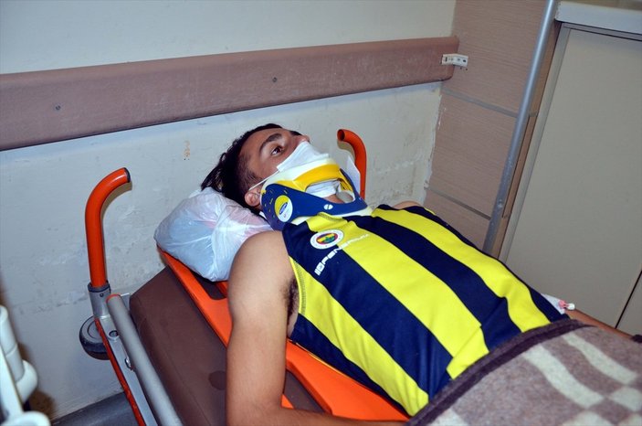 Muş'ta milli atlet İbrahim Karateker'e otomobil çarptı